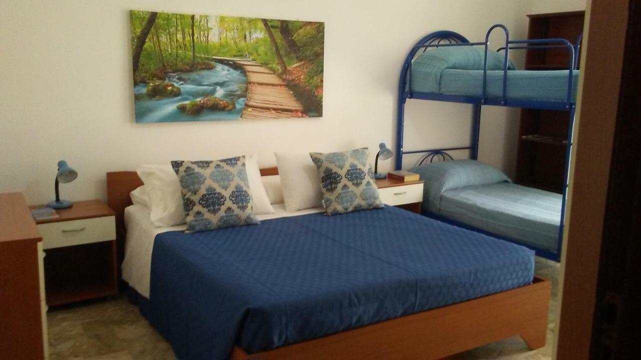 Da Angelo E Maria Alla Caldura Cefalù Buitenkant foto